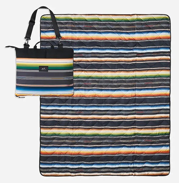 Slowtide piknik odeja iz umetne mase 58 x 72 cm