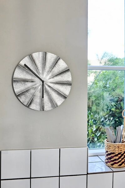 House Doctor ura stenska iz aluminija 30 cm