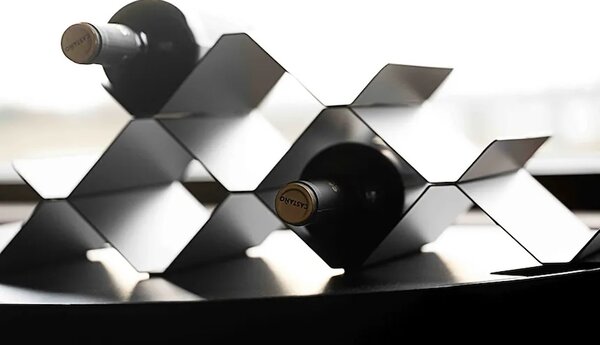 Zone Denmark stojalo za vino iz prašno barvanega jekla