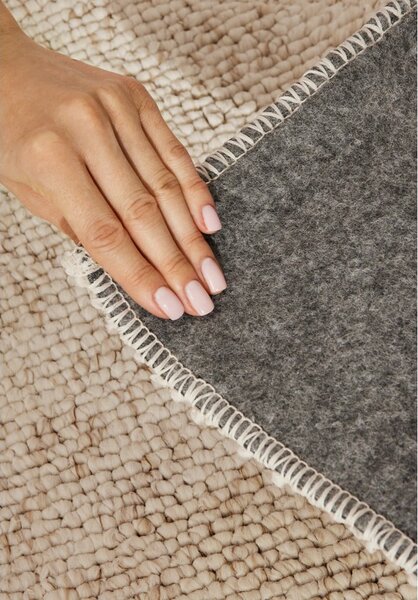 Kremno bela pralna preproga 80x150 cm Rocco Cream – Elle Decoration