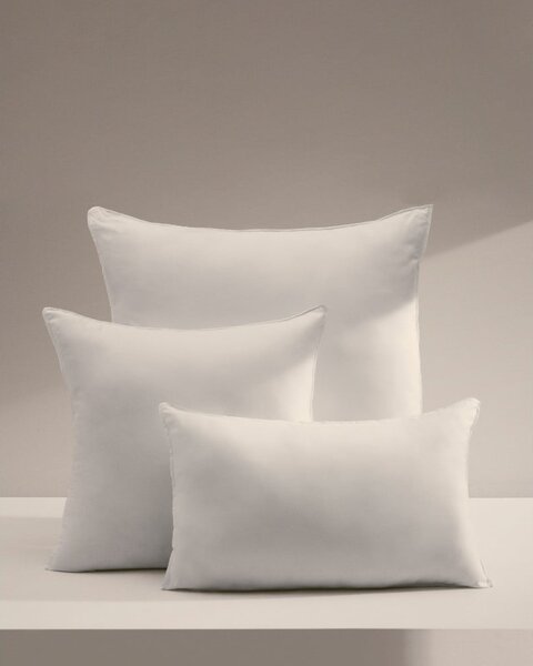 Polnilo za blazino 40x70 cm Fluff – Kave Home