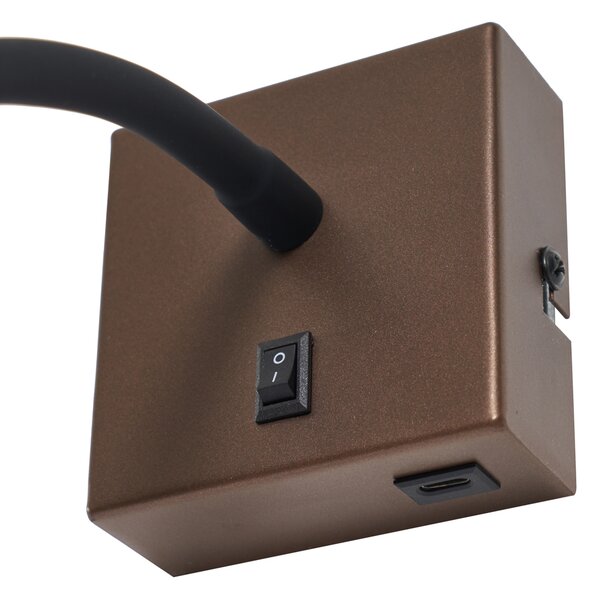 Moderna bronasta stenska svetilka z USB-C priključkom - Gosna