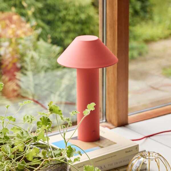 Hübsch LED namizna svetilka Tower, rdeča, višina 32 cm, kovinska, zatemnjen, Zelena, Dnevna soba / jedilnica, Kovina, Sodobni