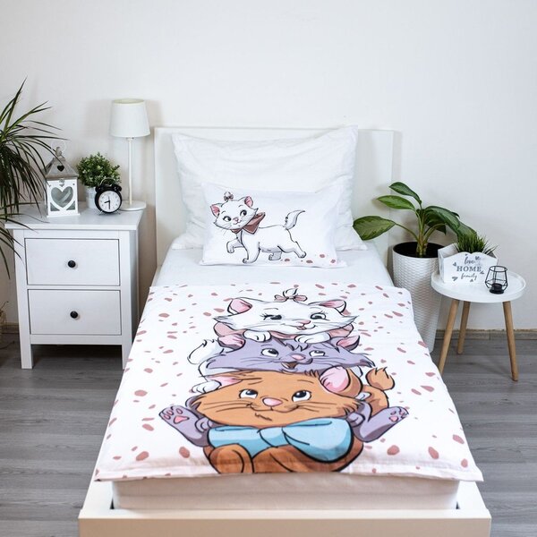 Bela bombažna otroška posteljnina za otroško posteljico 100x135 cm Marie Cat "Friends" – Jerry Fabrics