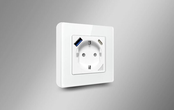 Pametna WiFi stenska vtičnica 16A 2xUSB TUYA bela Alexa Google Assistant