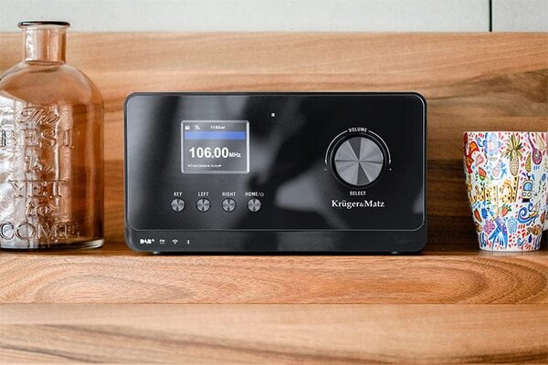 WIFI BT DAB FM internetni radio LCD 2,4" 27.000 postaj budilka in vreme
