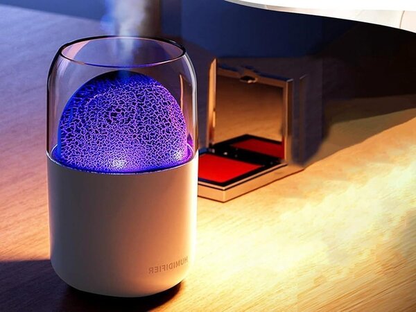 Moderni LED RGB difuzor vlažilec zraka izparjevalnik 300ml USB