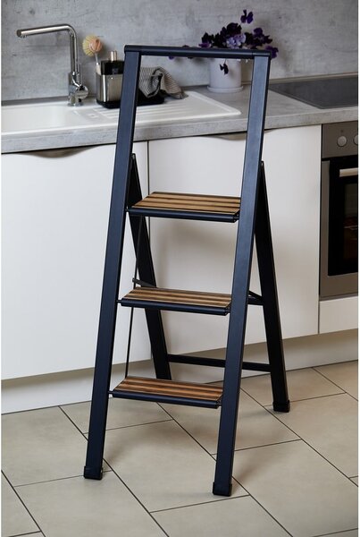 Kovinska lestev 119 cm – Wenko