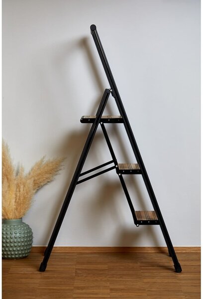 Kovinska lestev 119 cm – Wenko