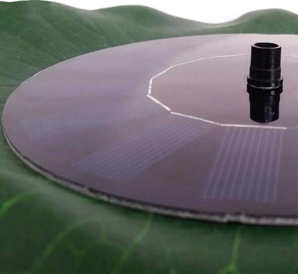 Solarna plavajoča vrtna fontana na listu - črpalka za ribnike