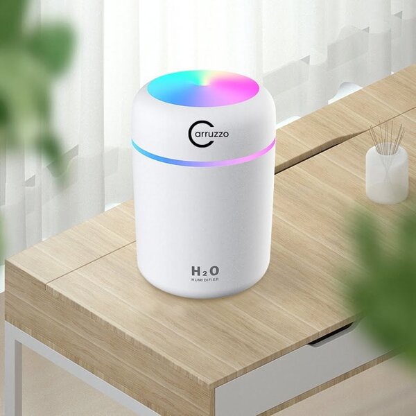 LED RGB vlažilec zraka difuzor 300ml USB 1