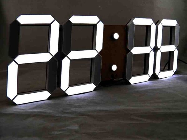 3D LED budilka in elektronski termometer z alarmom bela