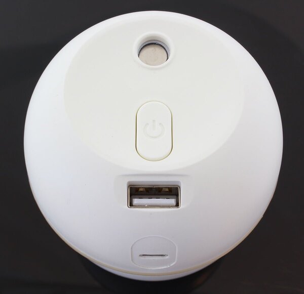 LED RGB mini vlažilec zraka difuzor 220ml bel
