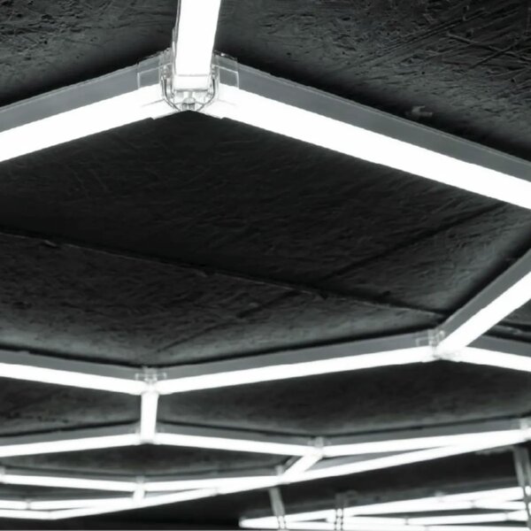 JAKS LumiOn LED stropna svetilka Dimenzije: 484,5 x 243,5 cm, Model: LO-7, Oblika: puščica