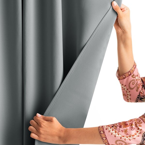 Siva zavesa za delno zatemnitev 140x245 cm Kierra – Restilo