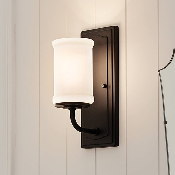 KICHLER Stenska svetilka Vetivene, črna, višina 31 cm, kovina, IP44 G9-LED, Črna, Kopalnica, Kovina