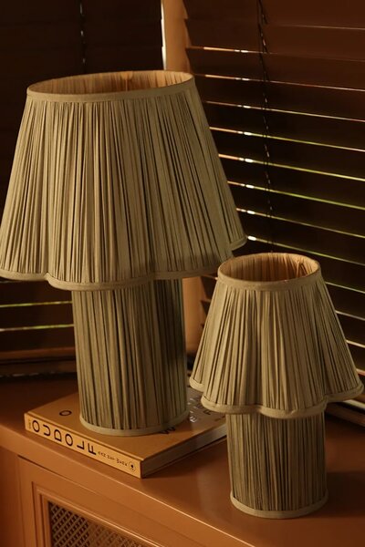 Doing Goods Namizna lučka Doing Goods Myra Lamp Small Silk S