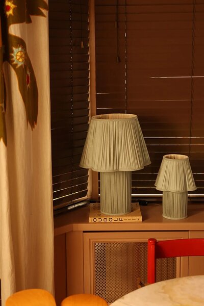 Doing Goods Namizna lučka Doing Goods Myra Lamp Small Silk S