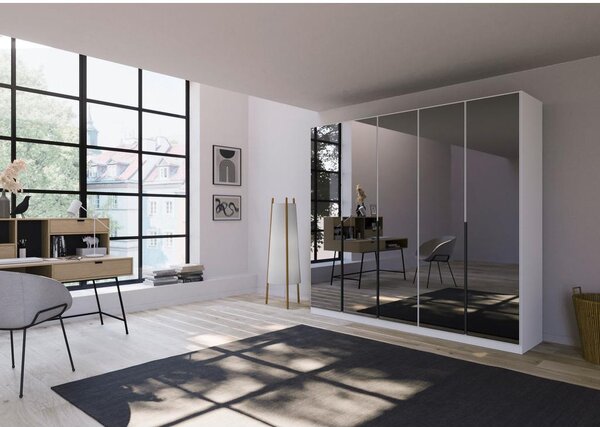 Modern Living Omara S Klasičnimi Vrati Skyla, Bela
