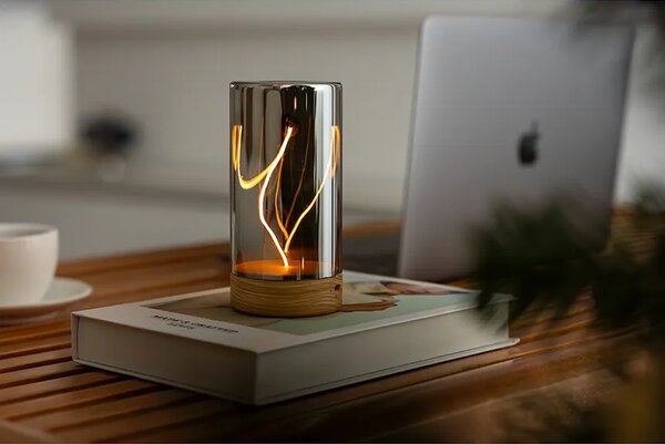 Gingko Design svetilka LED iz stekla 6,8 x 6,8 x 13,7 cm