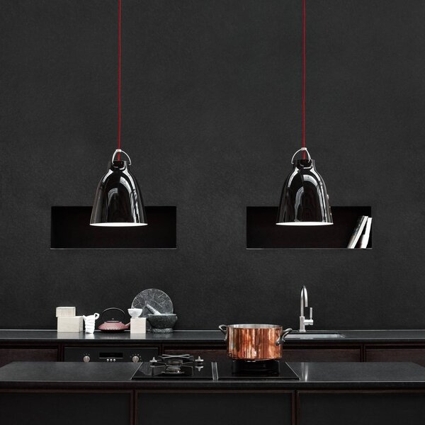 FRITZ HANSEN Caravaggio P2 Gloss black