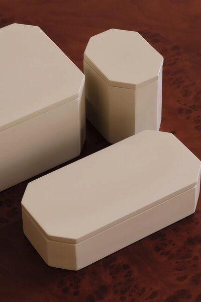 Ferm Living Posoda s pokrovom ferm LIVING Nova 25 x 15 cm