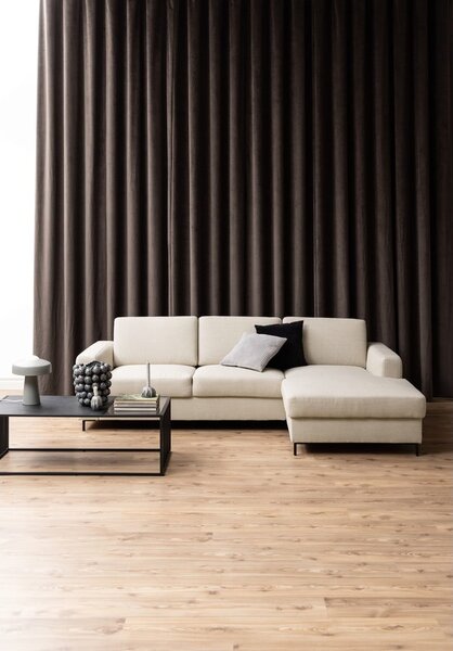 Črna mizica s stekleno mizno ploščo 60x120 cm Strington – Actona
