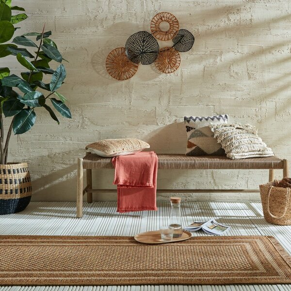 Zunanji tekač v naravni barvi 80x230 cm Layla Border – Flair Rugs