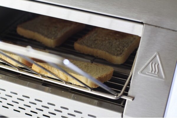 Dvojni Toaster s Tekočim Trakom 230V/2240W (418x365x390mm)