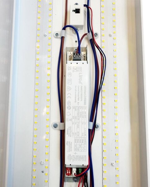 LED Zatemnitvena fluorescentna svetilka LED/35W/44W/52W/60W/230V 4000K 120 cm