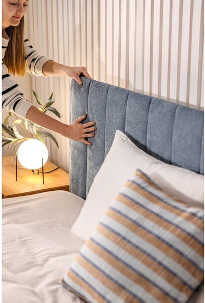 Modra oblazinjena zakonska postelja s prostorom za shranjevanje z letvenim dnom 160x200 cm Myra Slim Line – Bonami Selection
