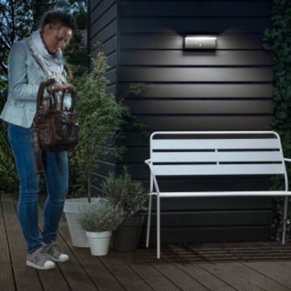 Philips myGarden Bustan stensko svetlobno tipalo 4.000K