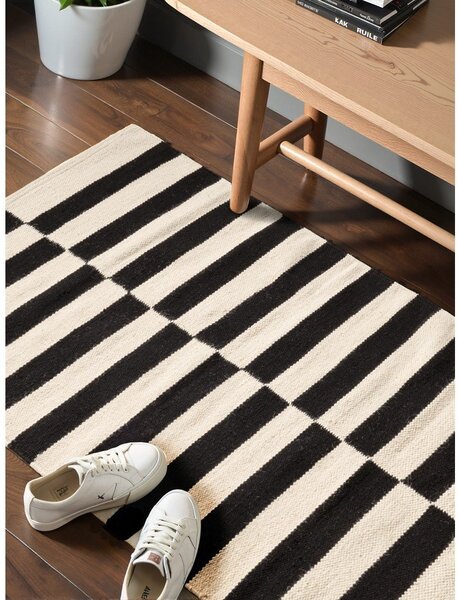 Črn/bel obojestranski ročno tkan volnen tekač 80x200 cm Donna – Hanse Home