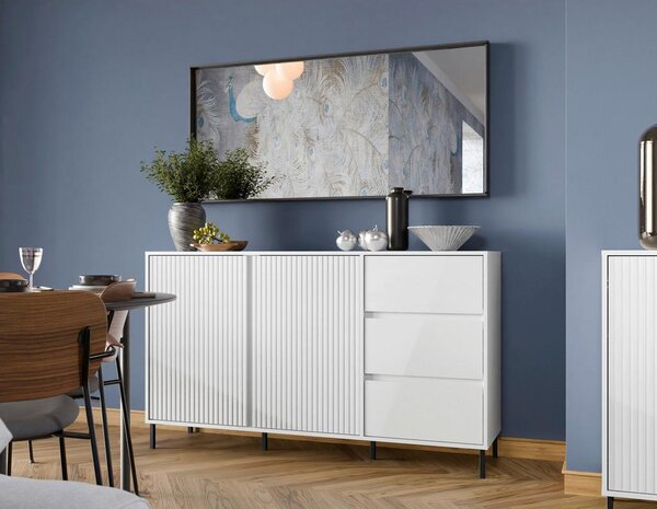 Mömax Komoda Avenale, Bela