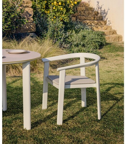 Kremno bel vrtni stol Erice – Kave Home