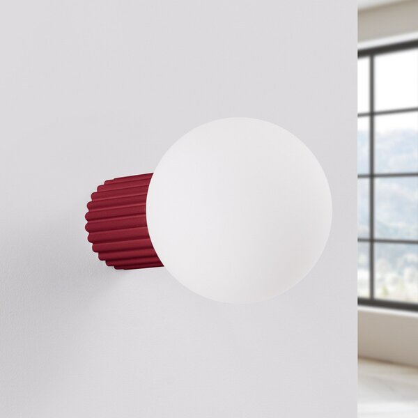 SOLLUX LIGHTING Stenna svetilka ORBI, temno rdeča, steklo/kovina, Ø 12 cm, IP44, G9, zatemnjen, Rdeča, Kopalnica, Aluminij, Globus