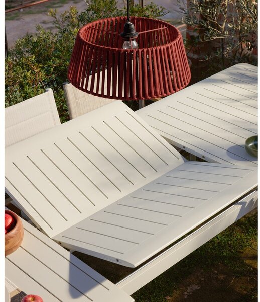 Kovinska vrtna miza 100x205 cm Brela – Kave Home