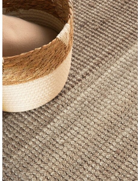 Sivo-rjava okrogla preproga iz jute ø 160 cm Bouclé Jaipur – Hanse Home