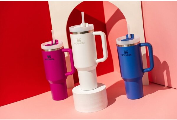 Bela termovka s slamico iz nerjavečega jekla 1,18 l Quencher H2.0 FlowState Tumbler Frost – Stanley