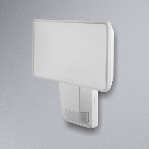 LEDVANCE Endura Pro Flood Sensor LED spot 27W bela