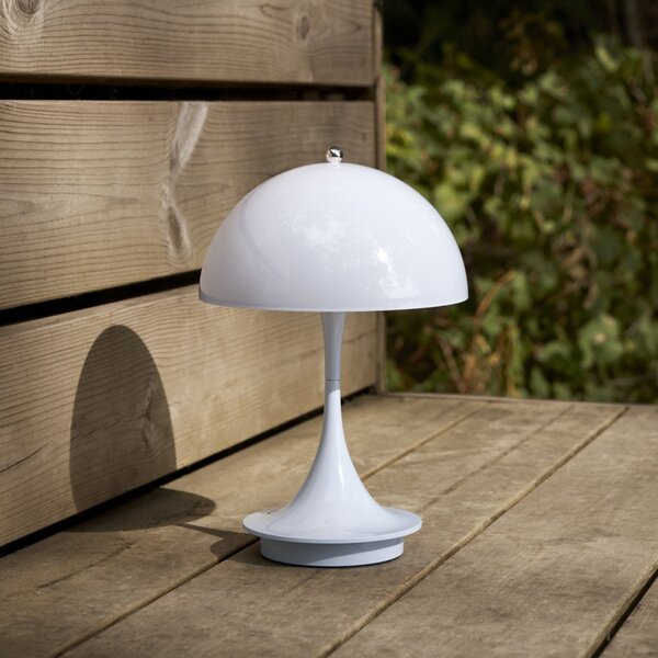 Louis Poulsen Panthella PORTABLE 160 V3, opal svetlo modra, zatemnjen, Modra, Dnevna soba / jedilnica, Plastika, Dizajn