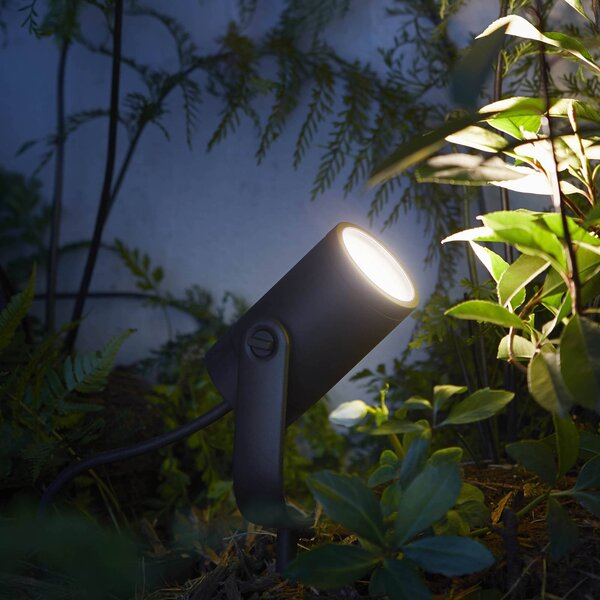 Philips Hue Lily Outdoor Bundle 3-Spot Bridge