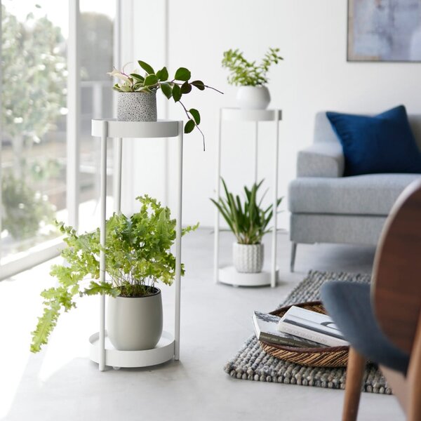Kovinsko stojalo za cvetlične lonce (višina 70 cm) Tower – YAMAZAKI