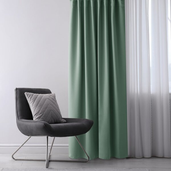 Mentolno zelena zavesa za delno zatemnitev 140x175 cm Kierra – Restilo