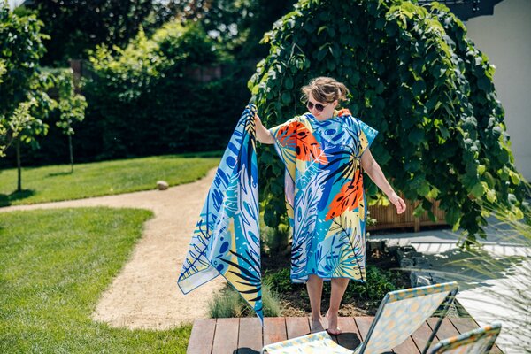 Pončo brisača SUMMER FRESH modro-rumene barve 80x145 cm