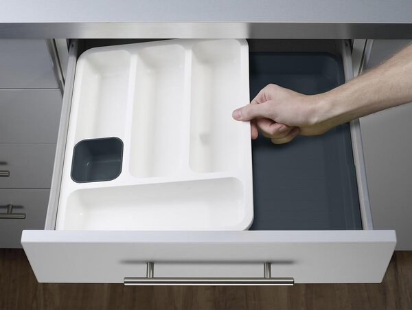 Siv nastavljiv pladenj za jedilni pribor Joseph Joseph DrawerStore