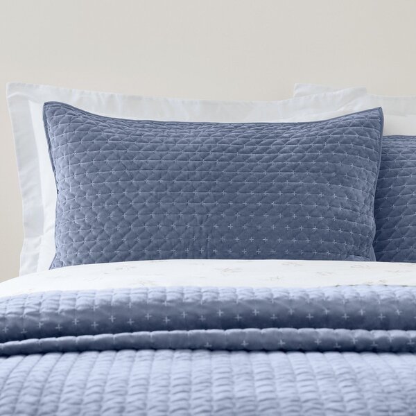 Modro prešito pregrinjalo 240x260 cm Attica Velvet – Bianca