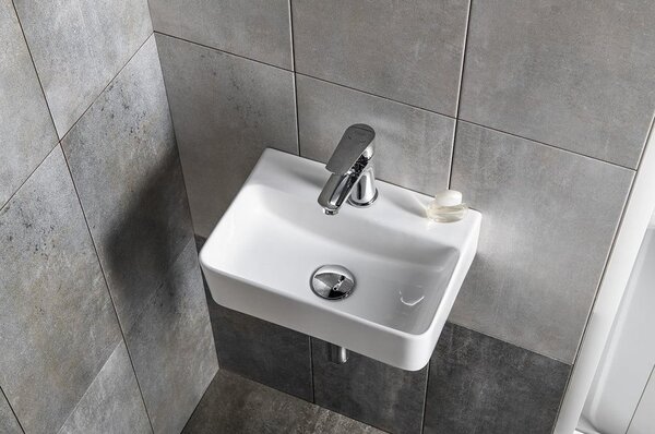 Bel keramičen umivalnik za WC 36x25 cm Gerda – Sapho