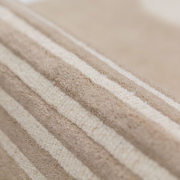Ročno tkana volnena preproga v naravni barvi 120x180 cm Lozenge – Flair Rugs