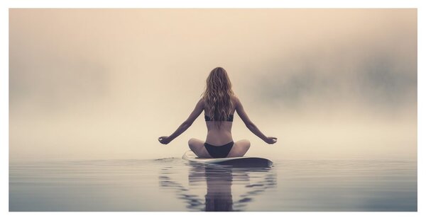 Slika meditacija sredi jezera